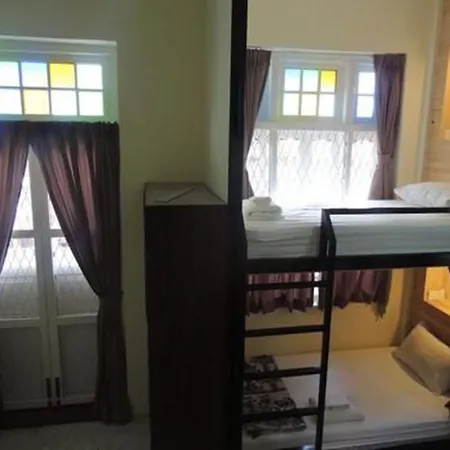 Lotus Bed & Breakfast-3
